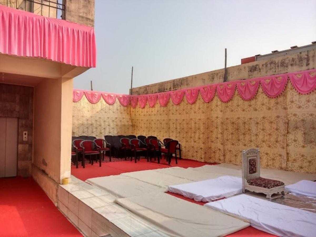 Hotel Vinayak Palace Bilaspur  Exterior photo